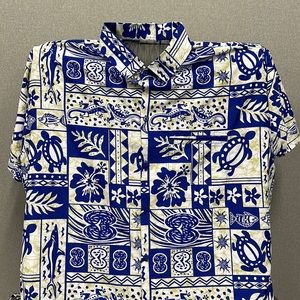 Hawaiian Casual Button-Down Shirt